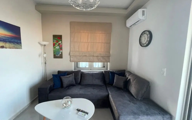 Inviting 2-bed House in Panormos in Rethymno