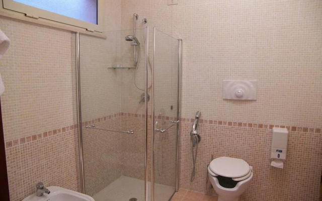 Large Double Room in the Green Near Montecassino