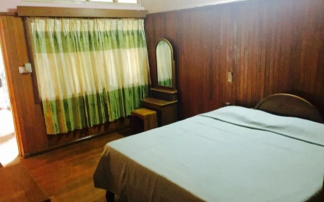 迈卡拉旅馆(May Kha Lar Guest House)
