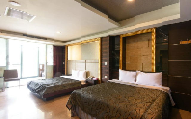 Harbor Elite Hotel
