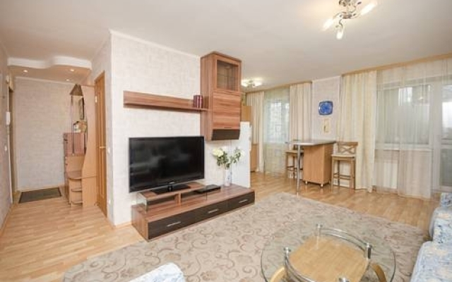 Гостиница near Grinvich ieropolis 7 в Екатеринбурге отзывы, цены и фото номеров - забронировать гостиницу near Grinvich ieropolis 7 онлайн Екатеринбург комната для гостей