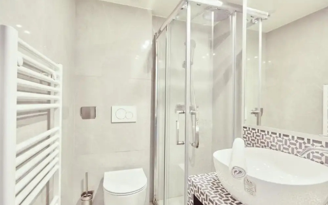 Charming Apartment 2 Bedrooms Center of Paris