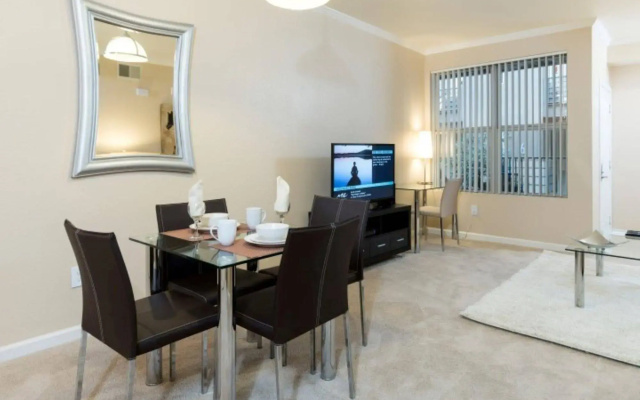 Global Luxury Suites at San Fernando