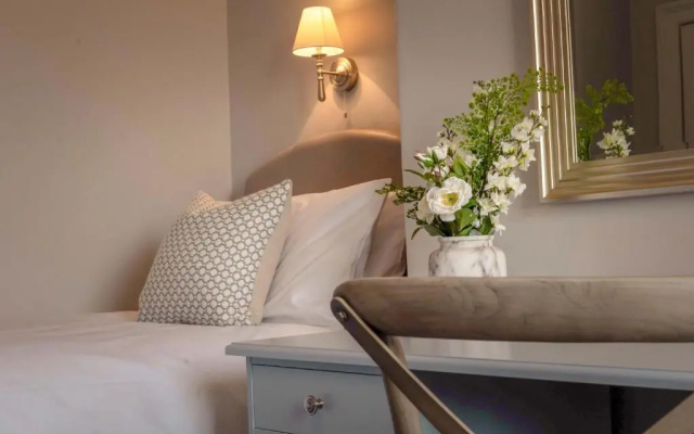 Anabelle's Guest House
