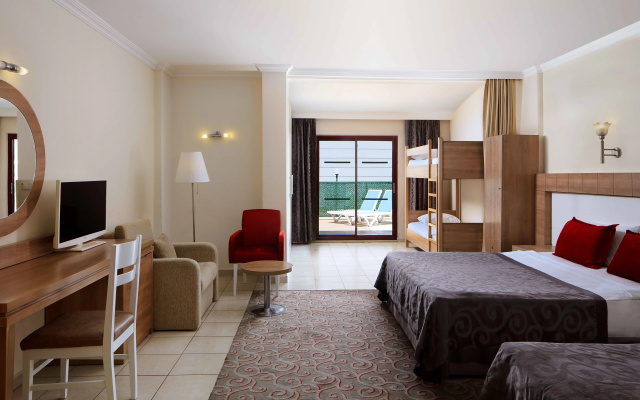Galeri Resort Hotel
