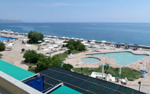 Flat 40M² 1 Bathroom - Ospedaletti