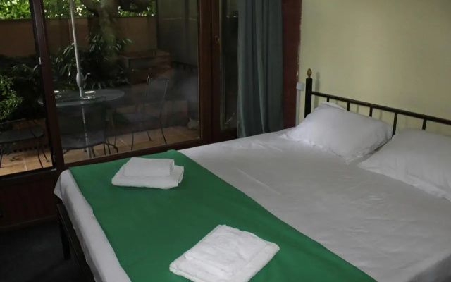 Giorgi Apartment