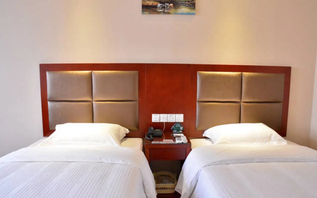 GreenTree Inn Suqian Bawangjuding Square Express Hotel