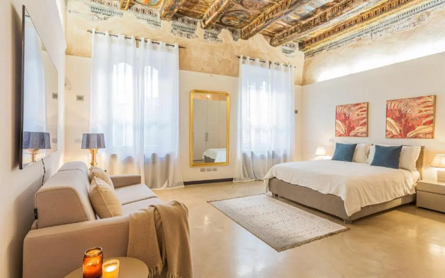 Rovelli 41 by Rent all Como