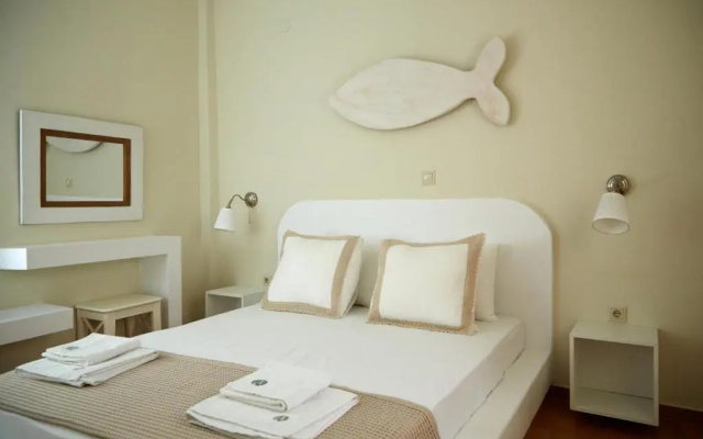 Aelia Apartments