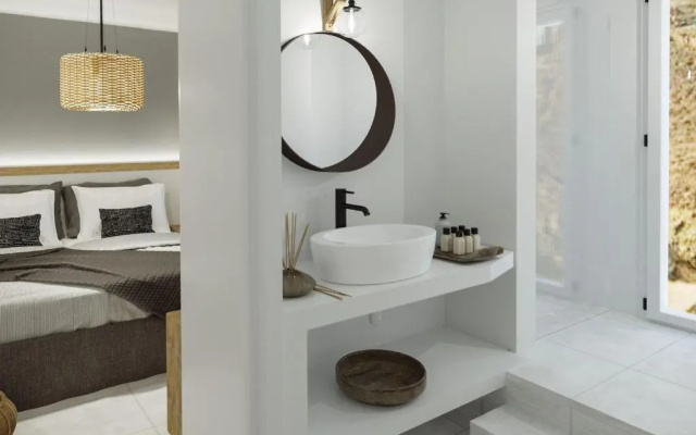 Mykonist Merchia Beach Villas & Suites