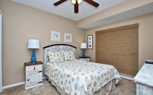 Colonnades by Youngs Suncoast