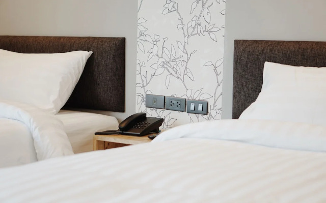 Peppery Hills Hotel