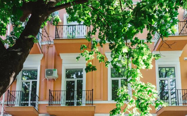 Гостиница Мини-отель Potemkinn Украина, Одесса - 1 отзыв об отеле, цены и фото номеров - забронировать гостиницу Мини-отель Potemkinn онлайн вид на фасад