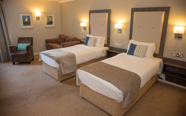 Westlodge Hotel & Leisure Centre