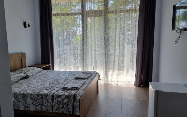 French Hotel