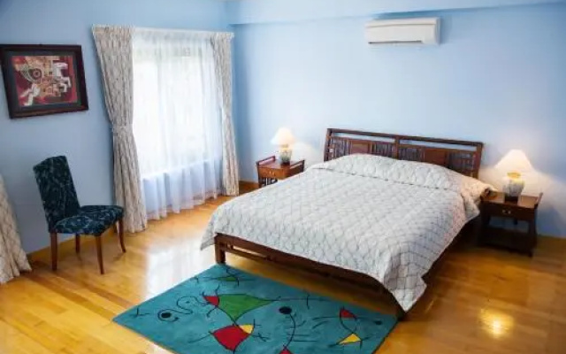 Mayfair Serviced Apartments