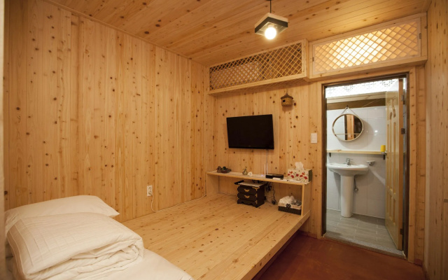 The Hanok
