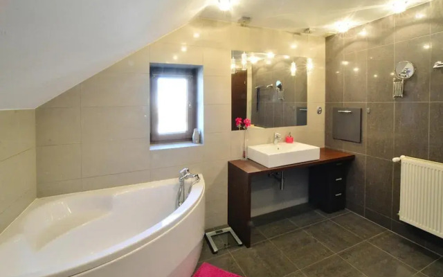 Comfortable Holiday Home With a Garden, Kolobrzeg