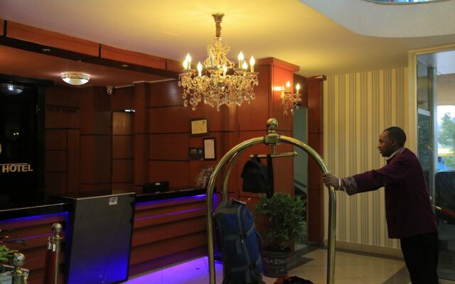 Sarem International Hotel