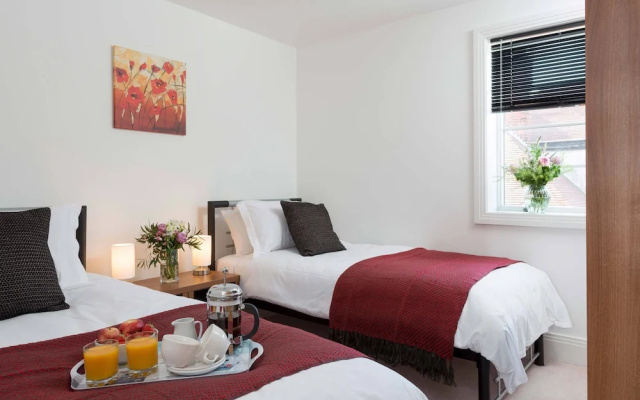 Abbey View Apartment