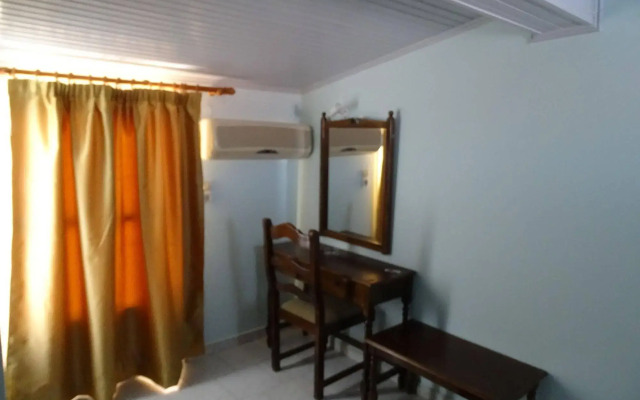 Hotel Mariona