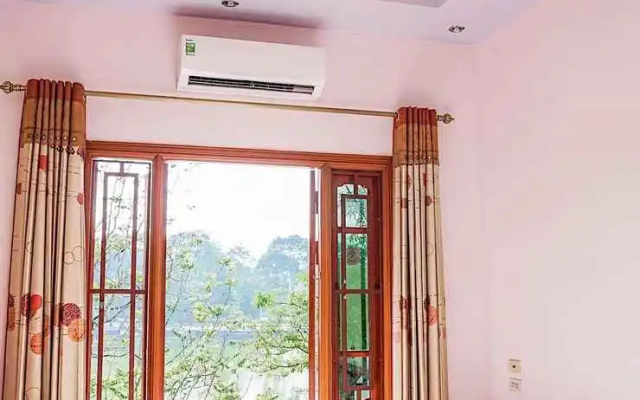 Hong Ngoc Hotel