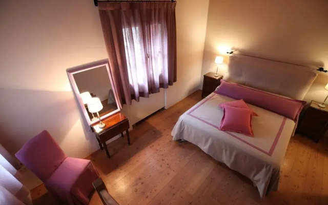 Hotel Villa Lovi