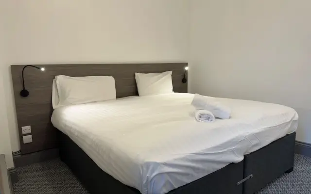 Bentinck Apartments