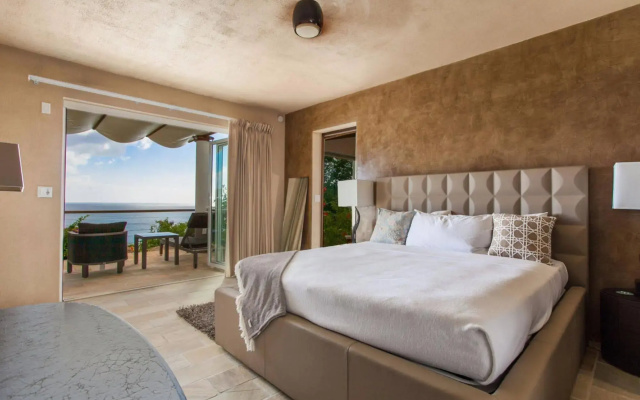 Ceblue Luxury Villas