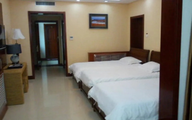 Xuefu Hotel(蓬莱学府大酒店)