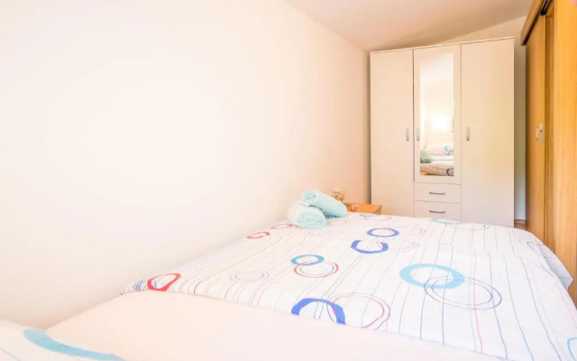 Apartment Karamarko