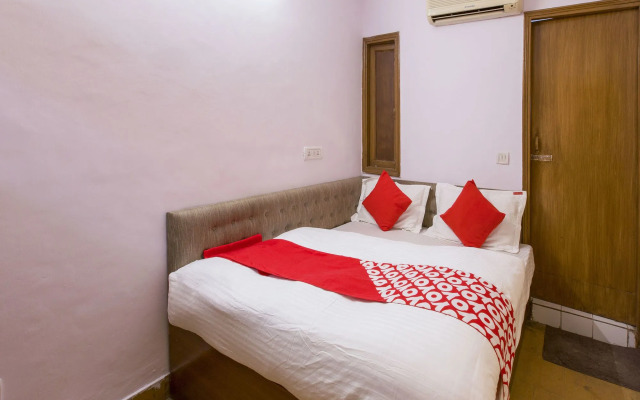 OYO 15515 Hotel Landmark Inn