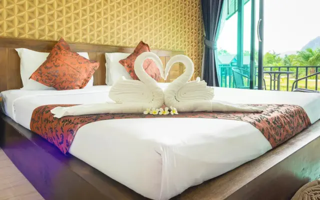 Baannai Lakeview Resort