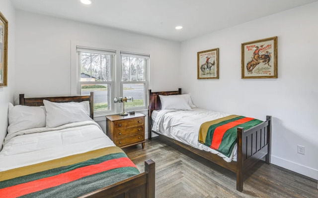 Downtown Cody Casa - Yellowstone Getaway
