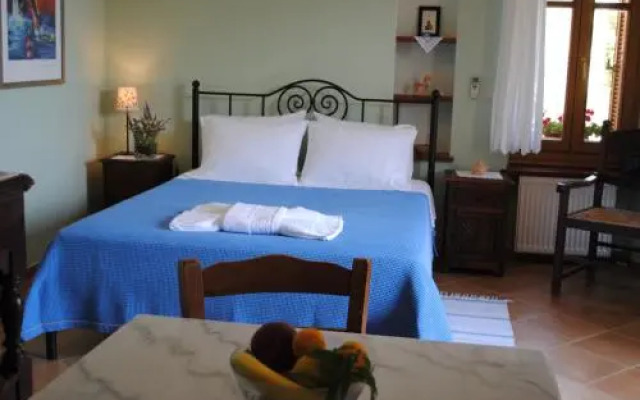 O Stolios