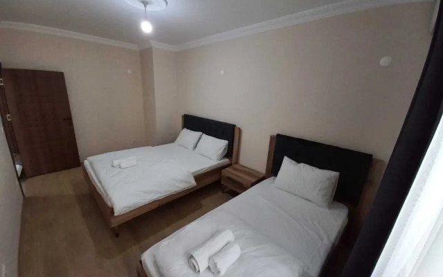 Kivanc Residence
