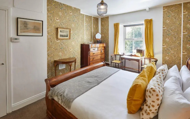 Host Stay Elliott Terrace