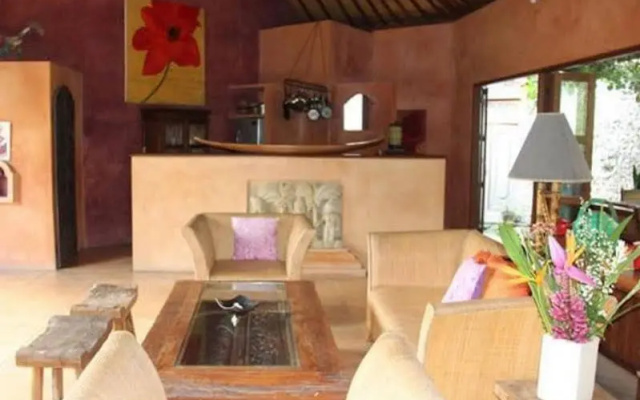 Villa Kuning