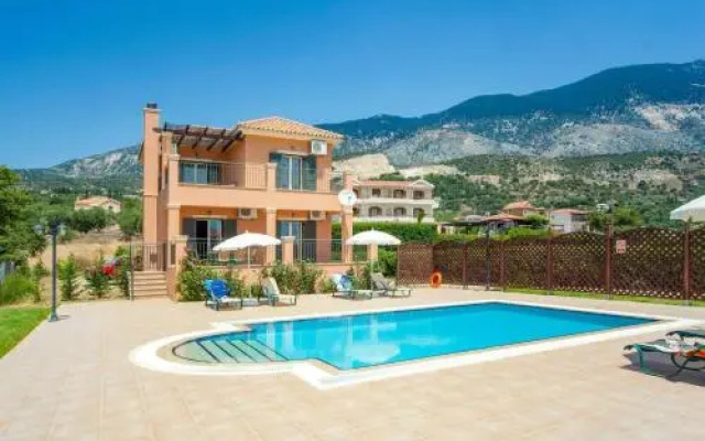 Athina Lourdas Kefalonia