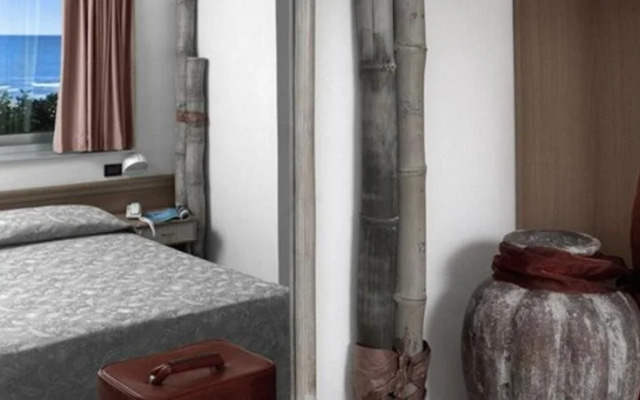 Altamarea Residence & Hotel