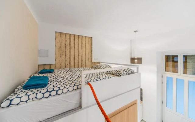 Astoria Airconed 1 Bedroom Apartment