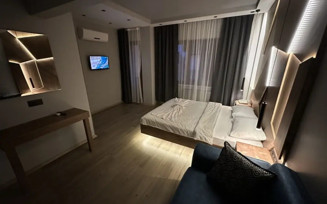 Rose Suites