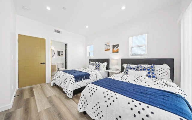 Comfort Suite Hollywood