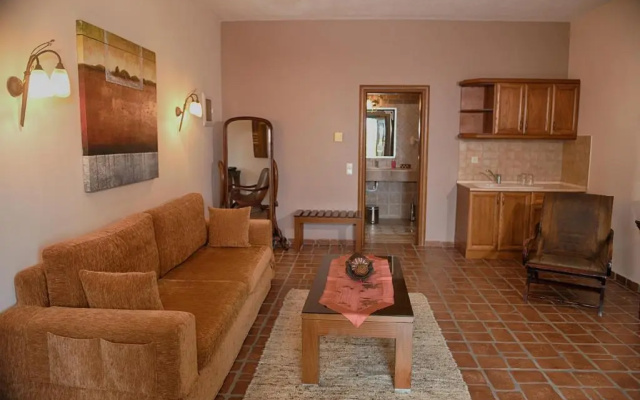 Hotel Epavlis