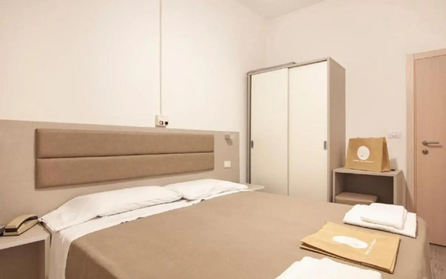 Hotel Lux