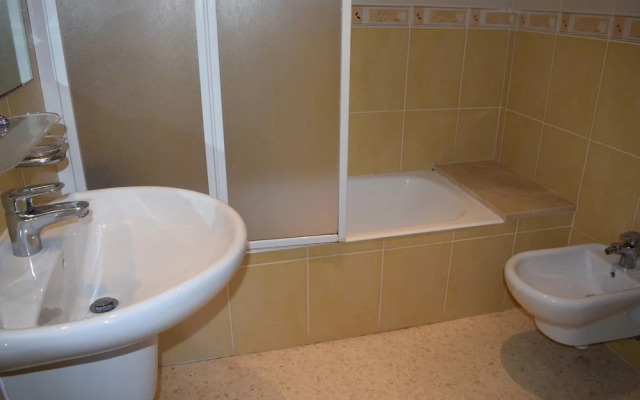 Ad1000 in Oliva With 2 Bedrooms and 1 Bathrooms