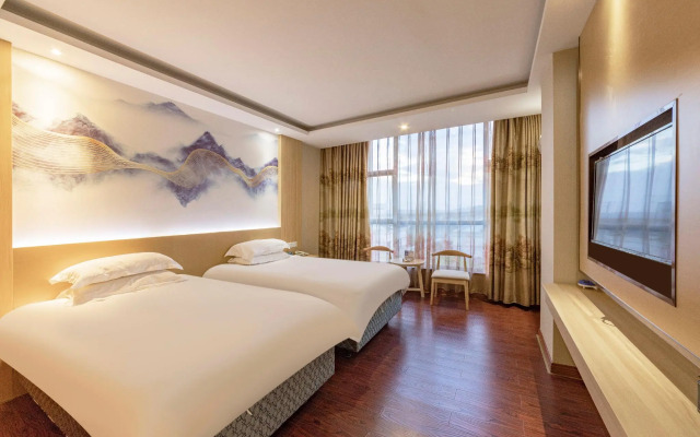 Elan Inn Shaoxing Paojiang New District