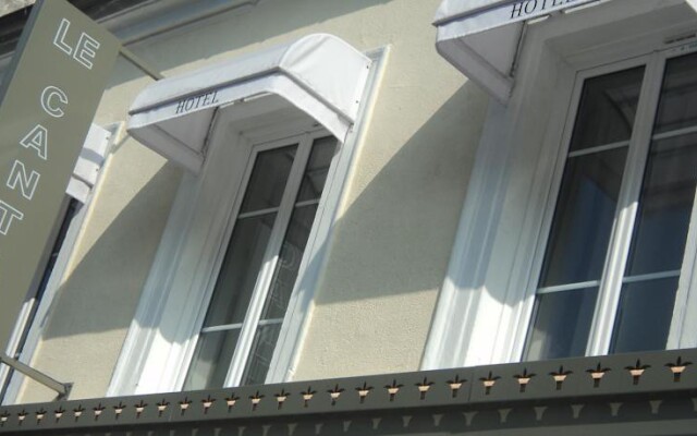 Hotel Le Delys вид на фасад