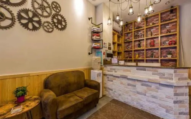 Summer Blossom Inn (Sanyabay Branch)